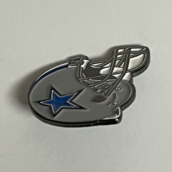 Dallas Cowboys Helmet Hat Pin Pins Streetwear Hats Bag Football Fitted New Era - Picture 4 of 7